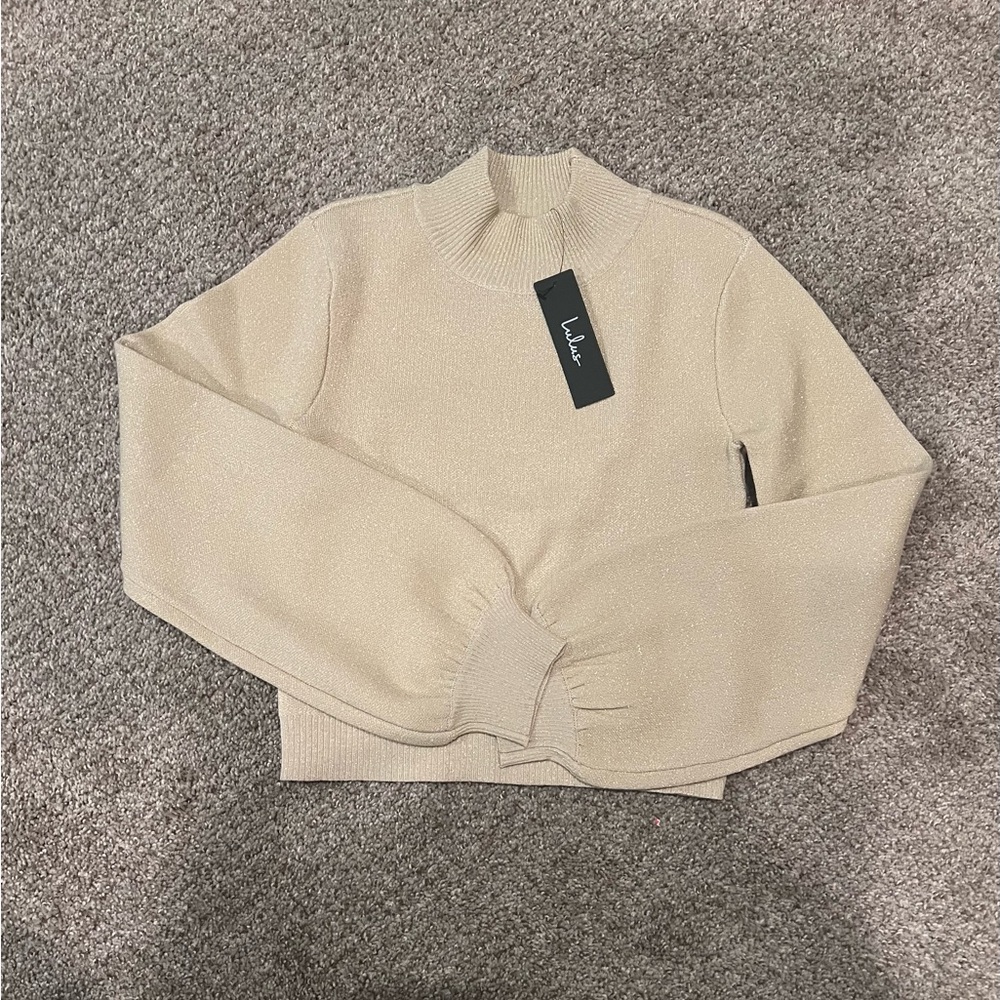 Lulus women’s cream and gold sparkling sweater. NWT